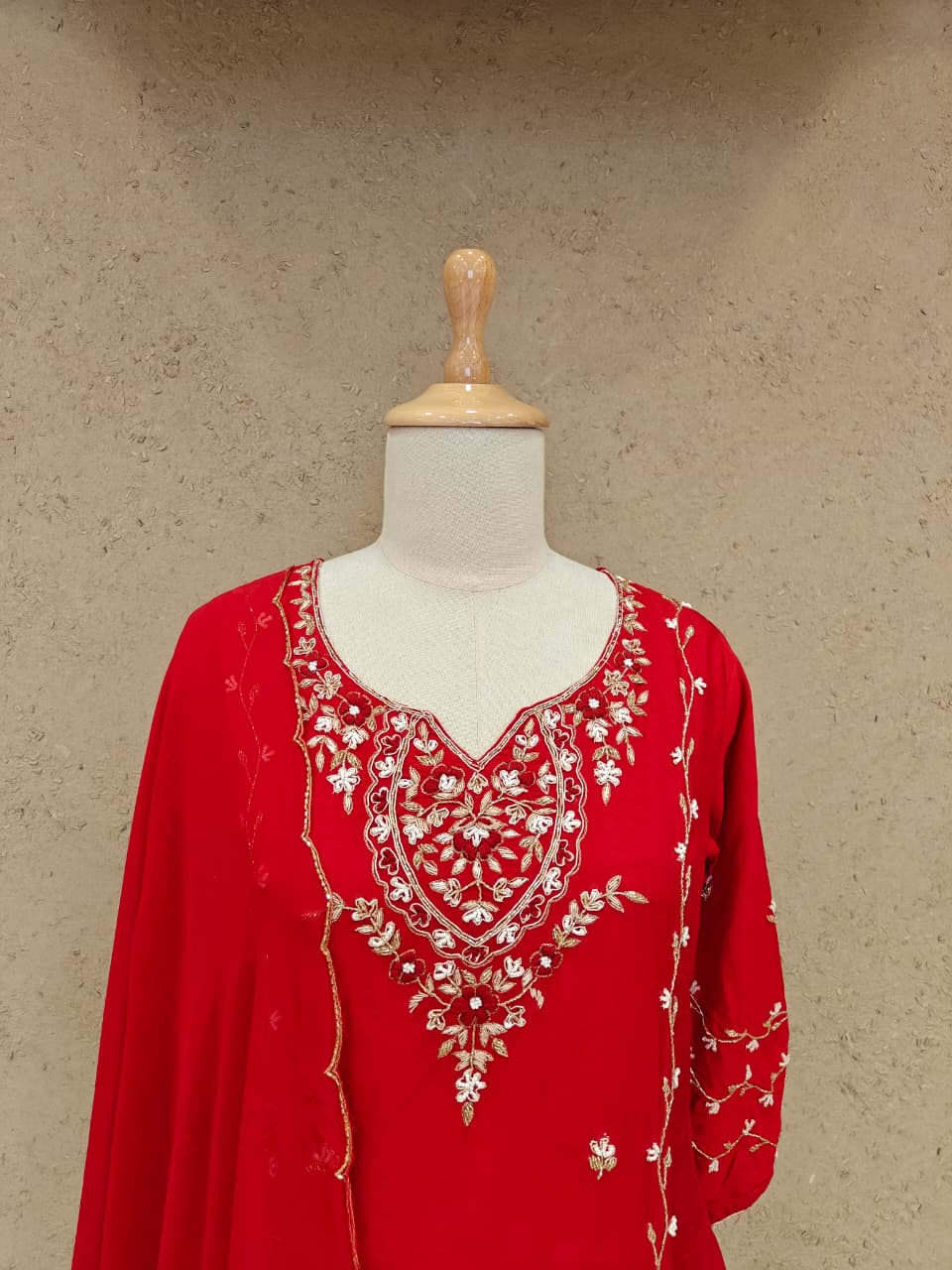 Dola Silk Kashni Noor Suit Set - Festive Embroidered Ensemble