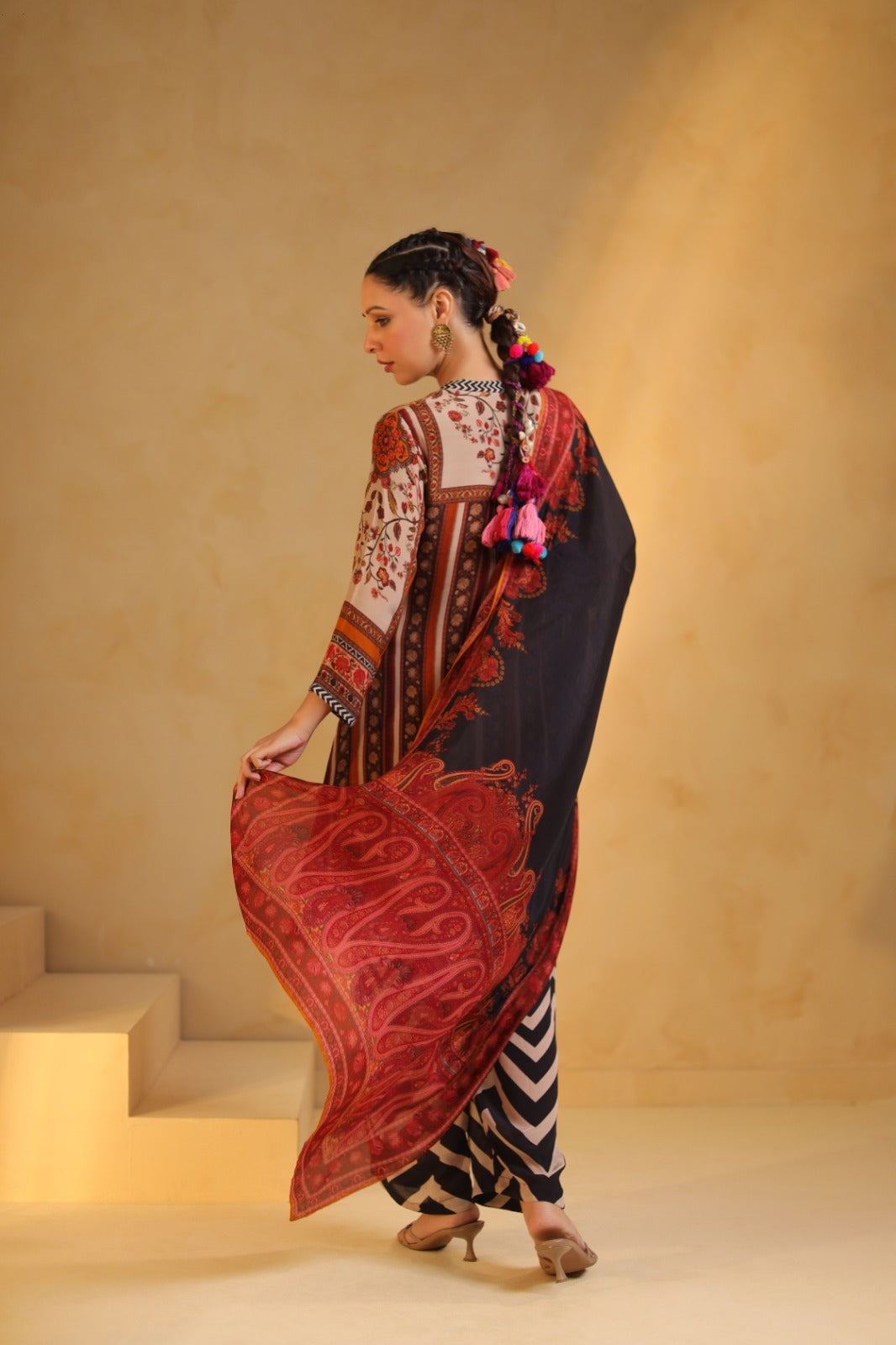 Premium Crepe Noor-e-Phulkari Designer Suit Set