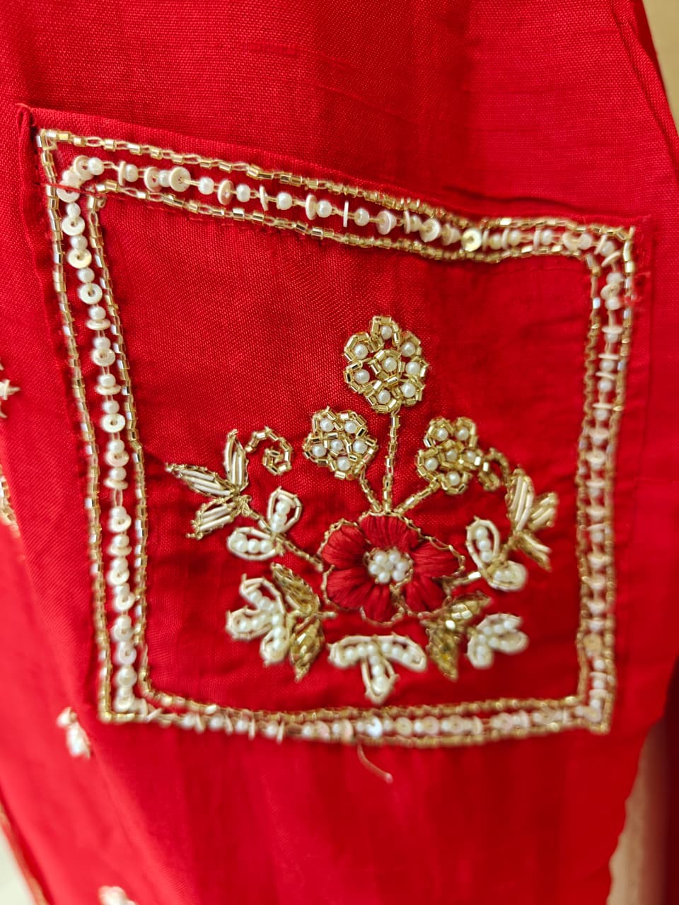 Dola Silk Kashni Noor Suit Set - Festive Embroidered Ensemble