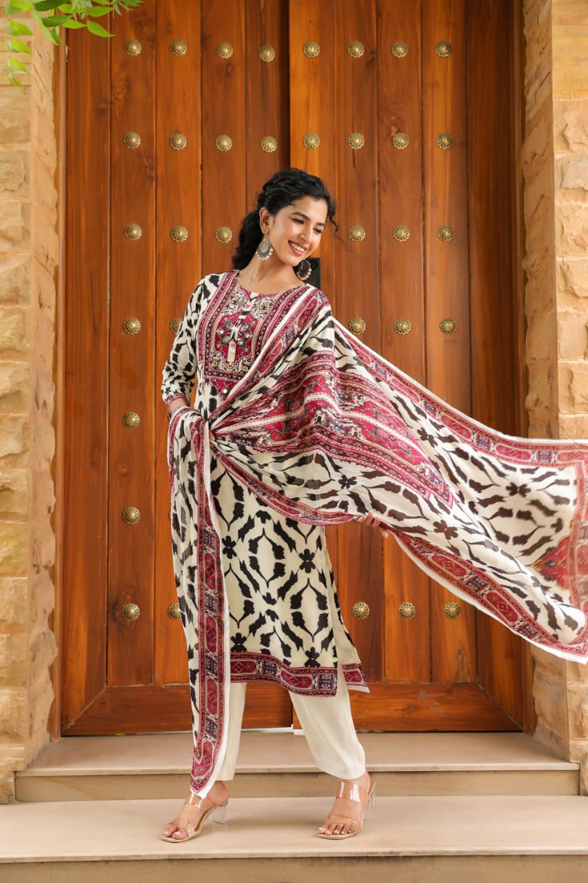 Pure Crepe Animal Print Kurta Set